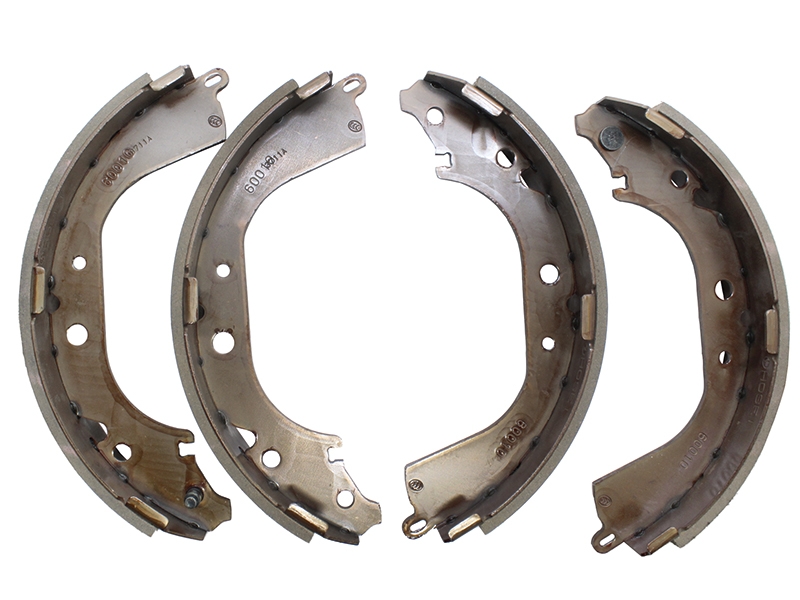 Деталь AKEBONO Колодки тормозные барабанные Toyota Land Cruiser (J100,J200) 84-23