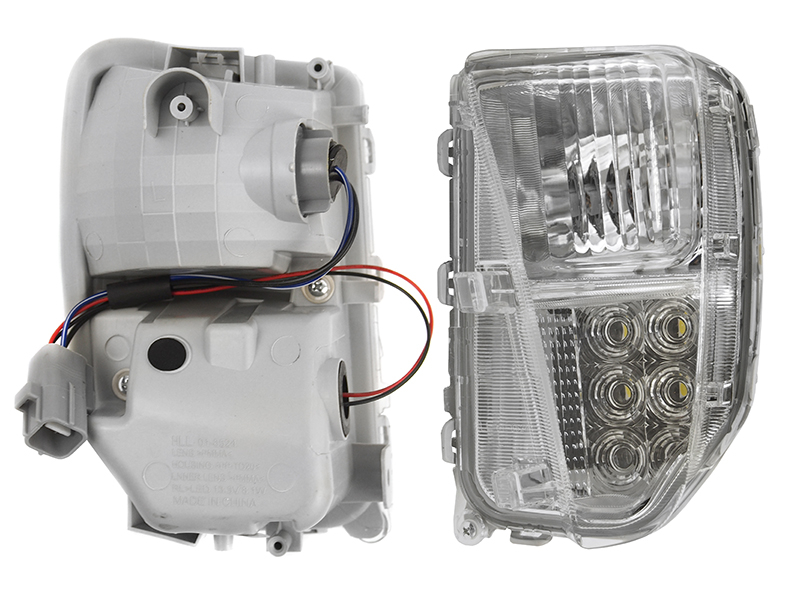 SAT Поворот Toyota Prius (ZVW30) 11-16 (Слева/ В бампер/ с ДХО)