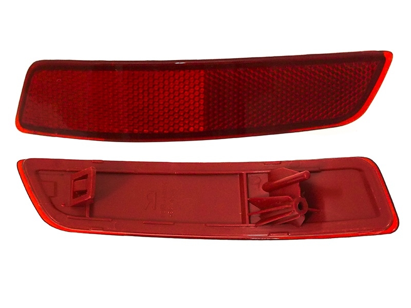 SAT Отражатель Toyota Corolla (E180) 12-19 / Lexus ES 12-18 (Слева)