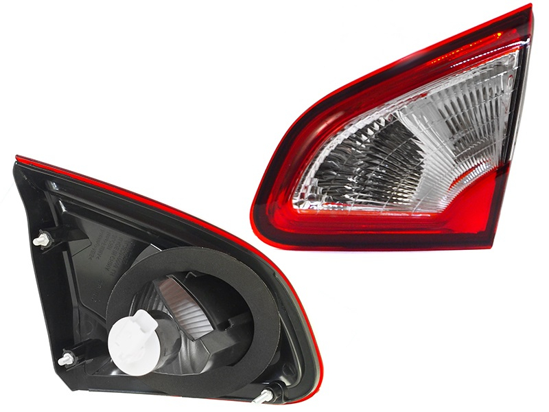 SAT Фонарь в крышку багажника Nissan Qashqai 10-13 / Dualis 10-14 (Справа)