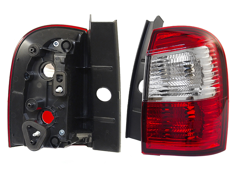 SAT Фонарь задний Nissan Terrano 14-22 (Справа)