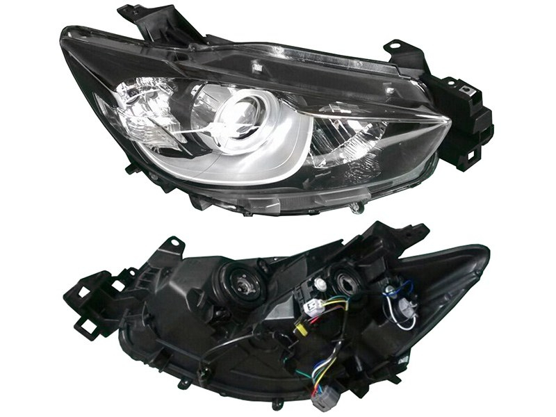 SAT Фара Mazda CX-5 11-15 (Справа/ Галоген/ С электрокорректором)