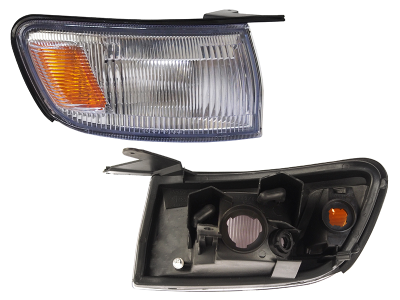 SAT Габарит Toyota Chaser (X90) 92-96 (Справа)