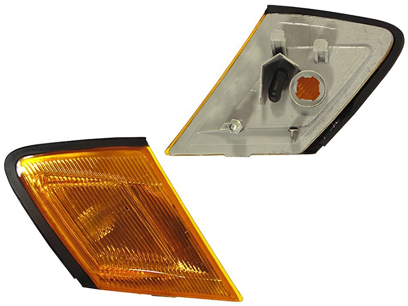 SAT Поворот Toyota Mark II (X90) 92-96 (Справа/ Оранжевый)
