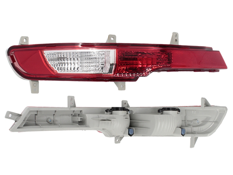 SAT Фонарь в задний бампер Kia Sportage 10-16 (Справа)